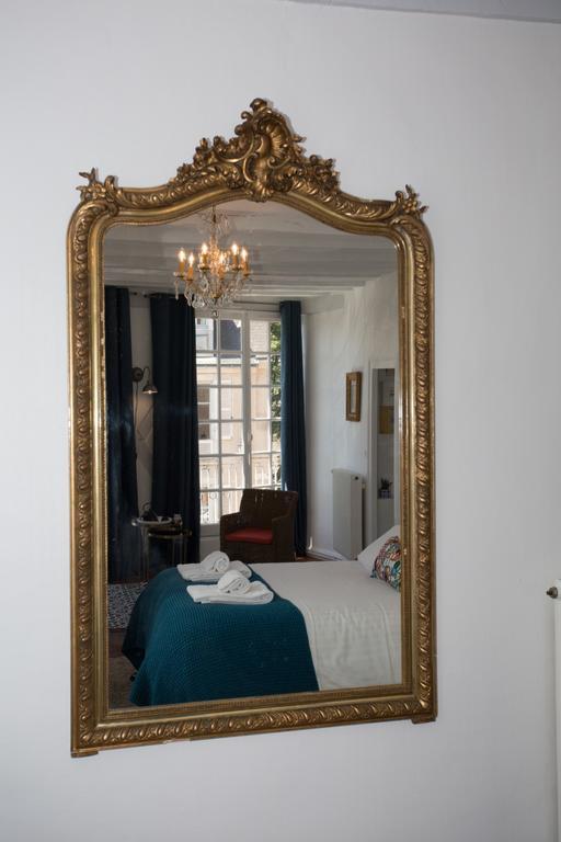 Berceau Henri II Appartement Le Mans Buitenkant foto